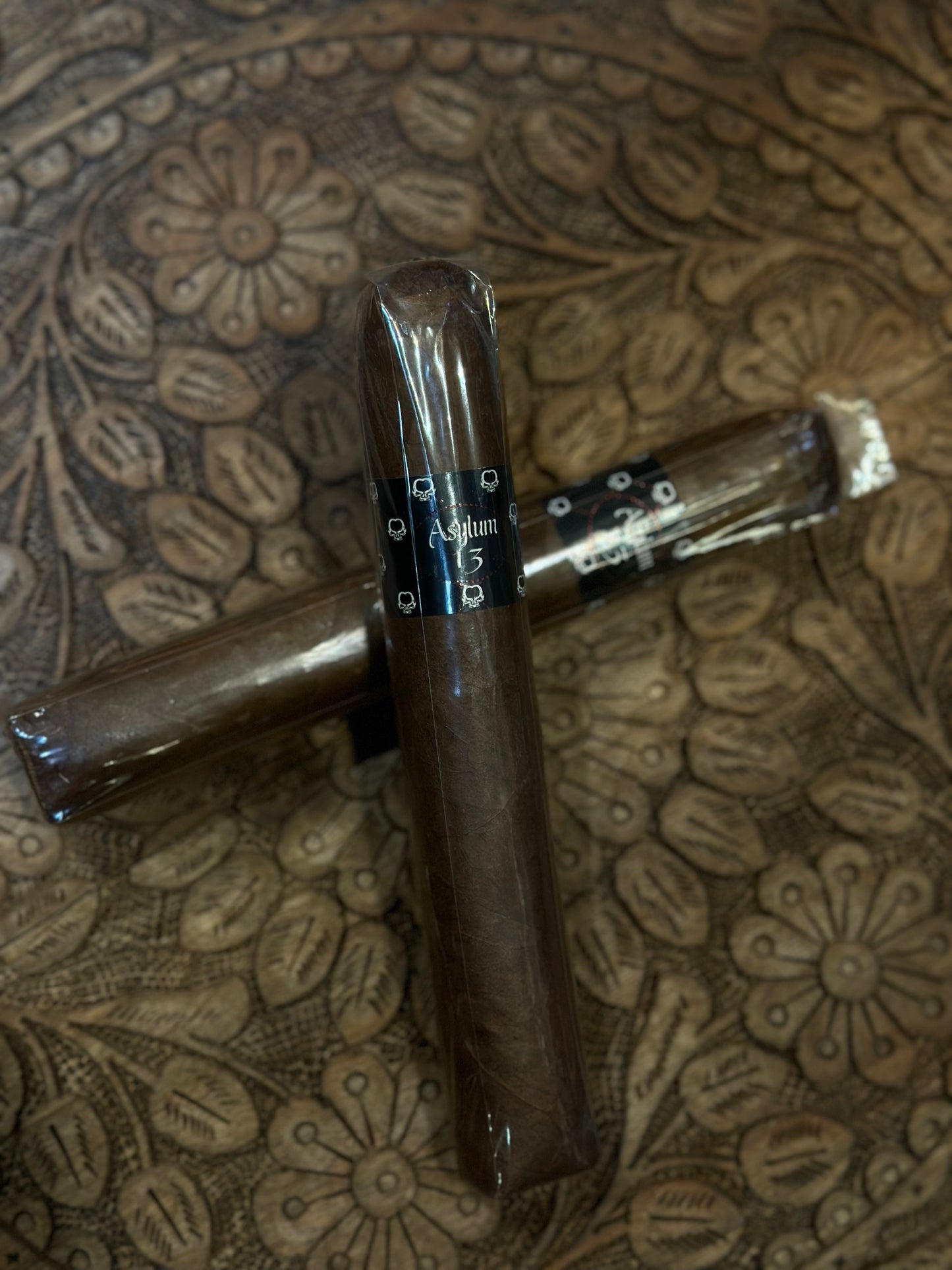 Asylum 13 cigar